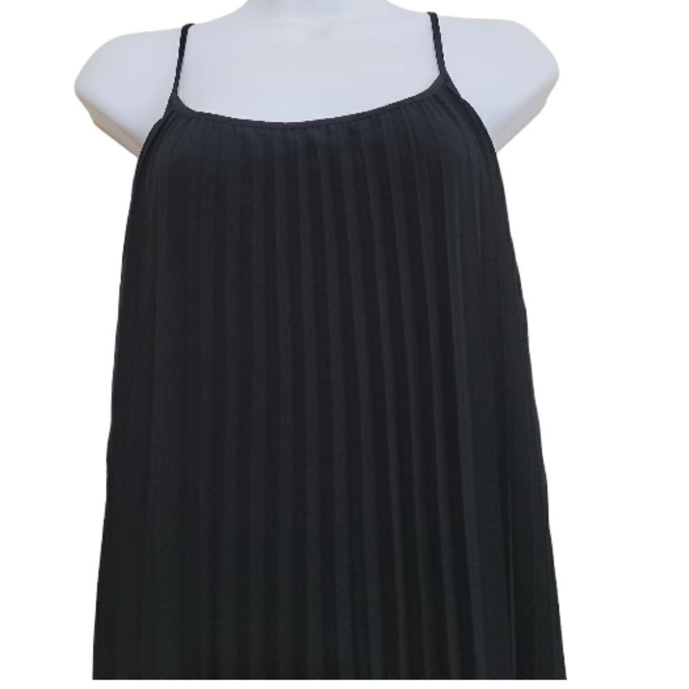 HM Women's Black Pleated Midi Sleeveless Dress Size XSmall - Picture 4 of 8